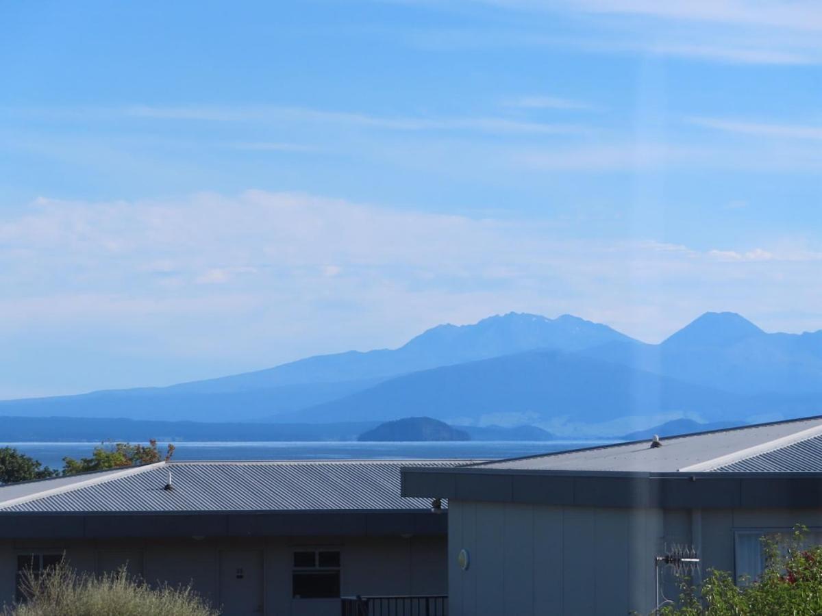 The Tuis Nest Taupo Exterior foto